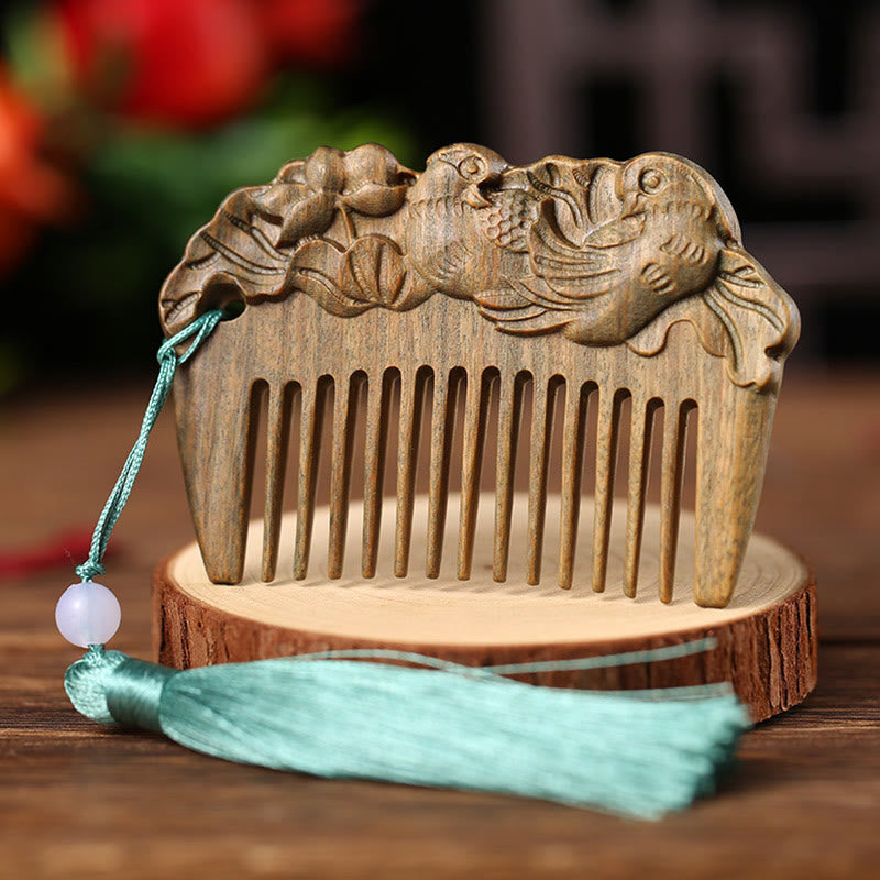 Buddha Stones Green Sandalwood Fox Peony Flower Lotus Engraved Cure Tassel Comb