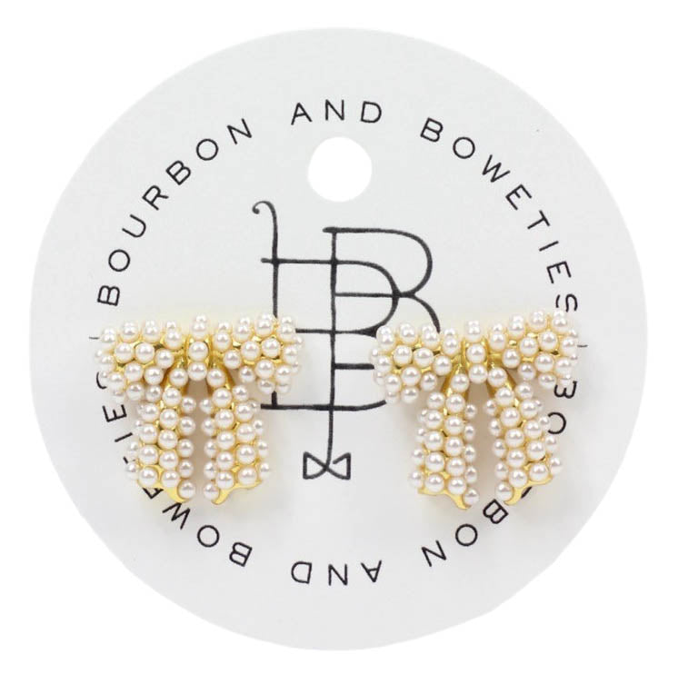 Pearl Bow Stud Earring